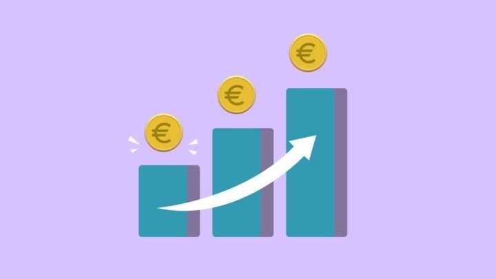Profissional analisando gráficos de SEO em um notebook moderno, para o artigo Renda extra com curadoria de prompts: pequen...
